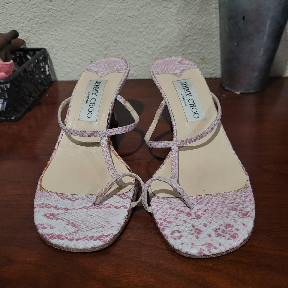 Jimmy Choo Slip On Toe Ring Kitten Heels Women's 5, pink and white and beige